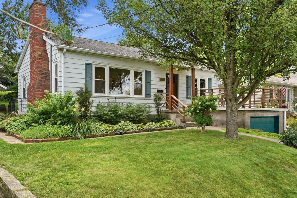 Photo of Dubuque, IA 52003 (MLS # 155286)