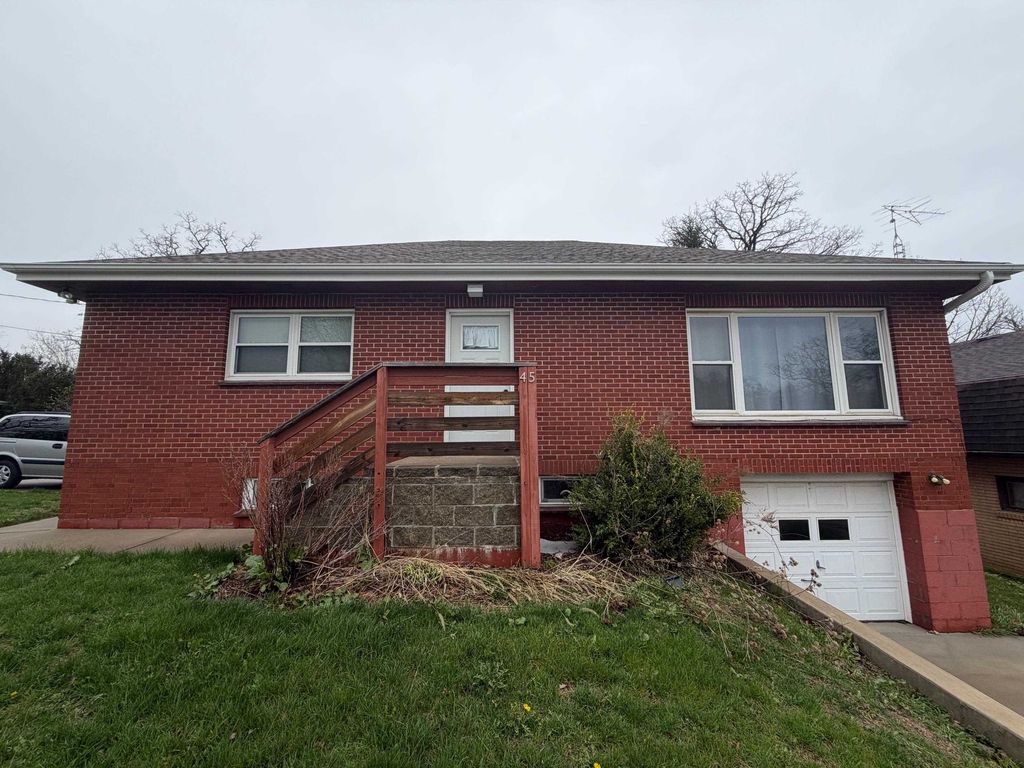 Photo of Dubuque, IA 52002 (MLS # 154352)