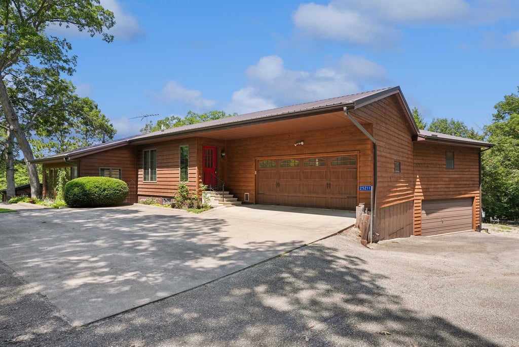 Photo of Delhi, IA 52223 (MLS # 155350)