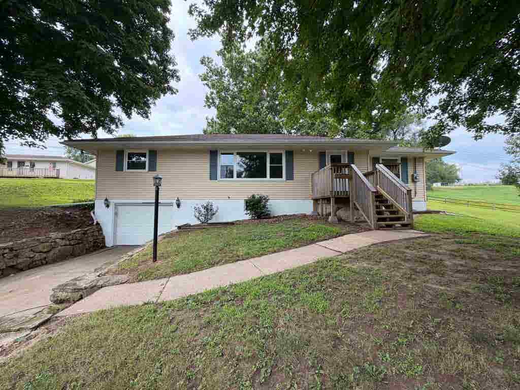 Photo of Dubuque, IA 52001 (MLS # 155401)