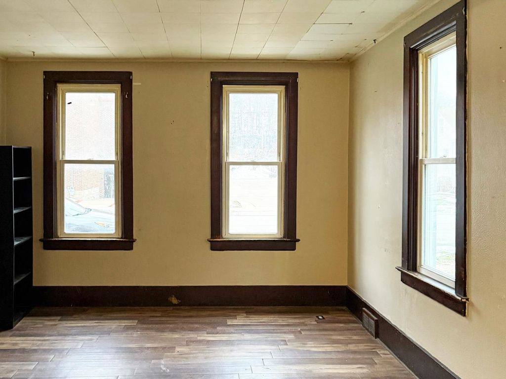 Photo of Dubuque, IA 52001 (MLS # 153628)