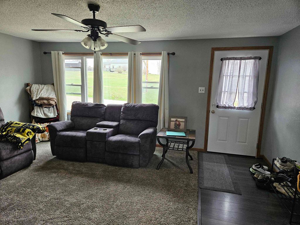 Photo of Garnavillo, IA 52049 (MLS # 154361)