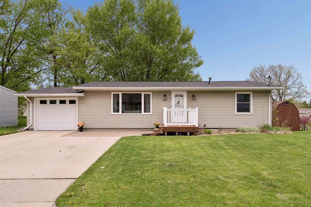 Photo of Dubuque, IA 52002 (MLS # 154495)