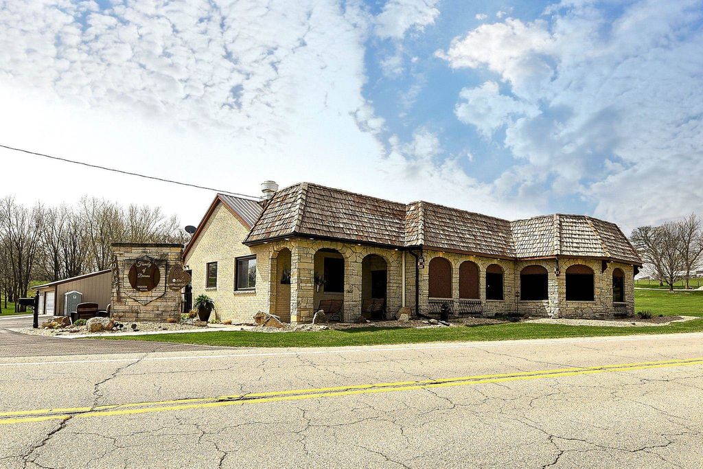 Photo of Dyersville, IA 52040 (MLS # 154562)