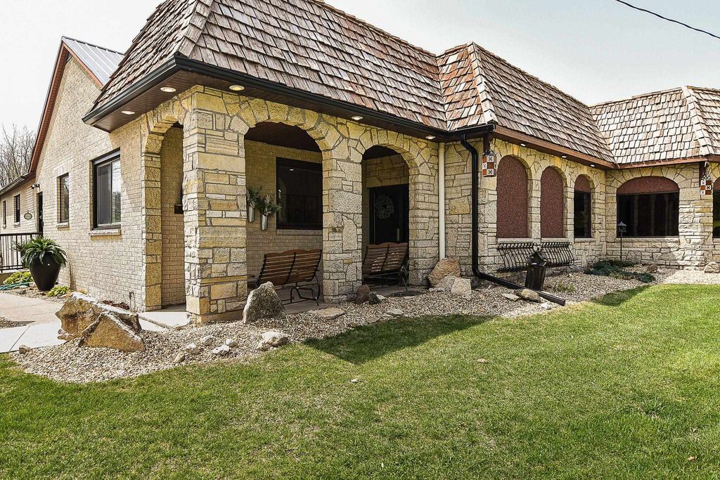 Photo of Dyersville, IA 52040 (MLS # 154562)