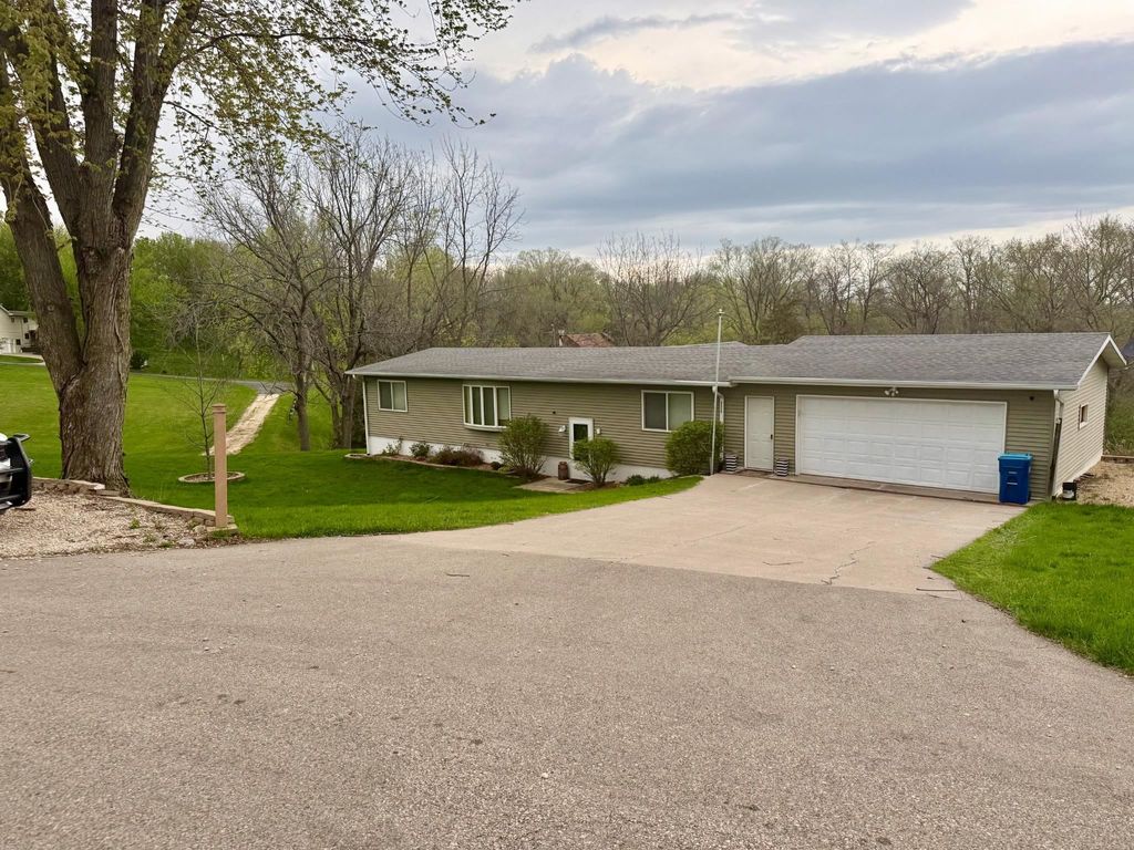 Photo of Guttenberg, IA 52052 (MLS # 154527)