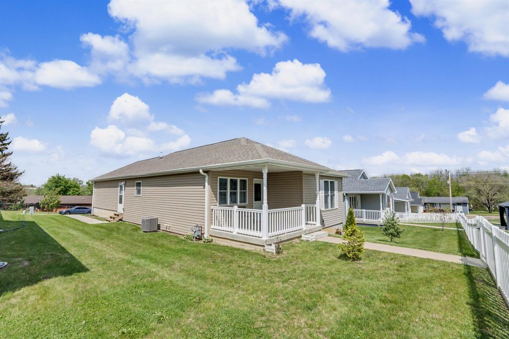 Photo of Maquoketa, IA 52060 (MLS # 154582)