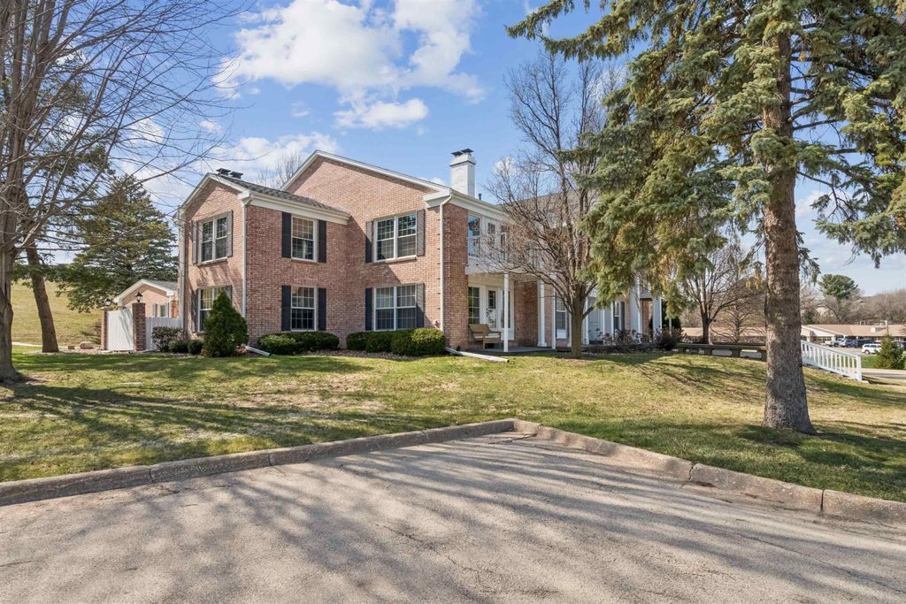 Photo of Dubuque, IA 52001 (MLS # 154254)