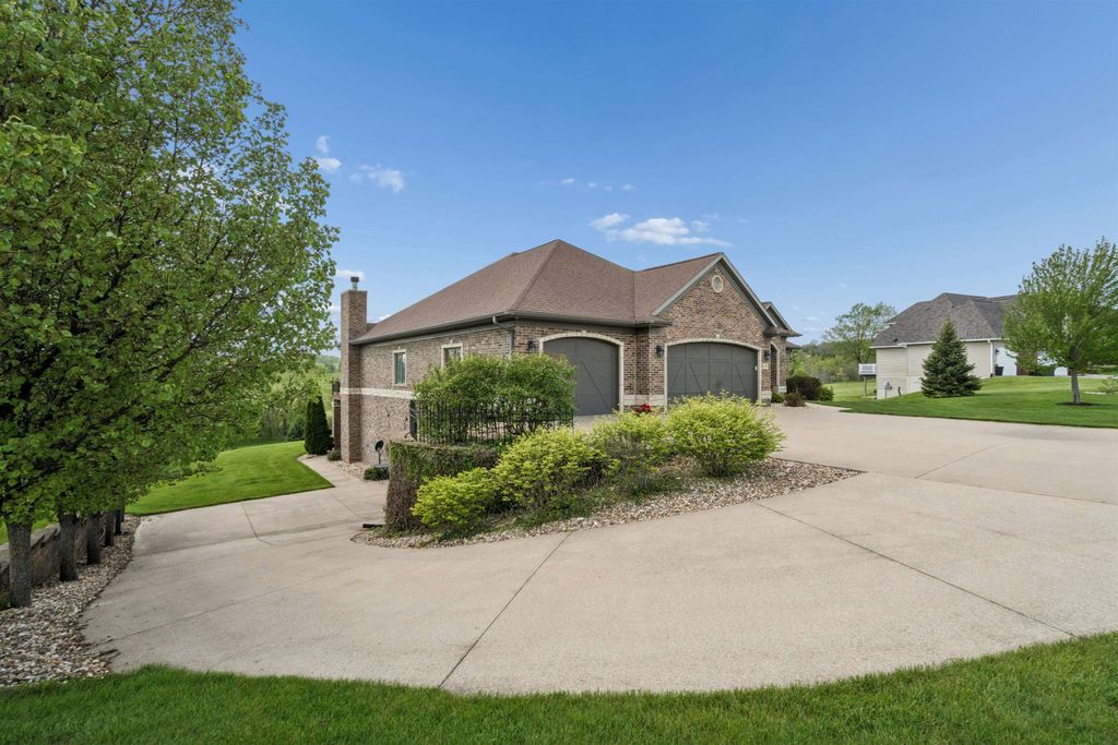 Photo of Dubuque, IA 52002 (MLS # 154561)