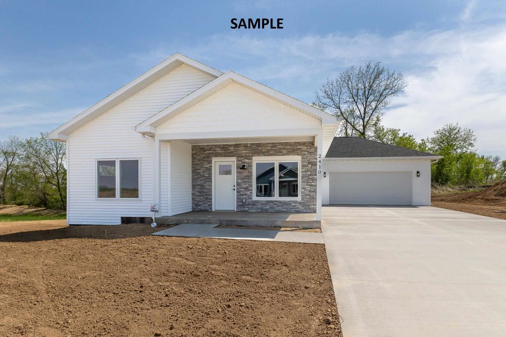 Photo of Dubuque, IA 52001 (MLS # 152182)