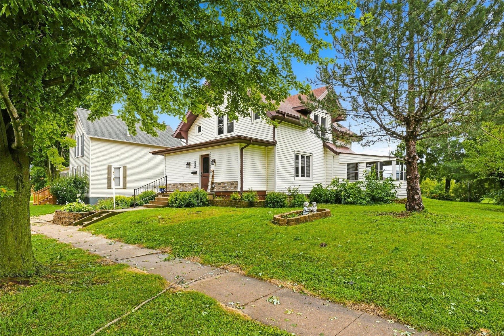 324 W 1st Avenue - Photo 3