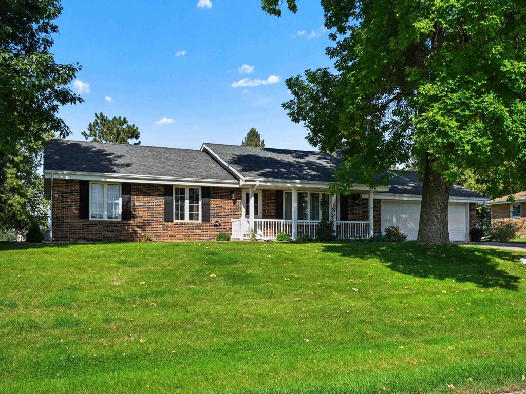 Photo of East Dubuque, IL 61025 (MLS # 155834)