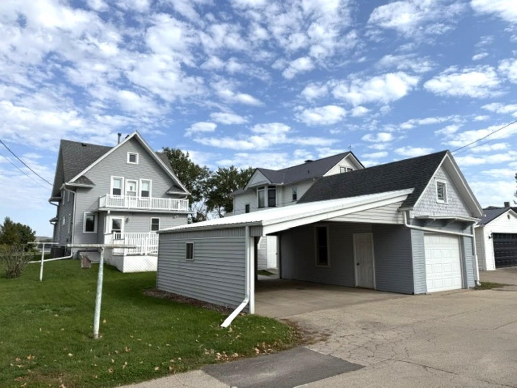 Photo of Bellevue, IA 52031 (MLS # 155941)
