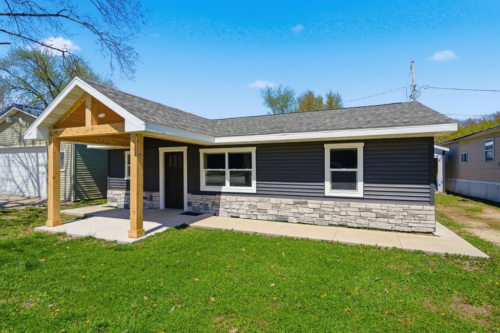 Photo of Delhi, IA 52223 (MLS # 154432)