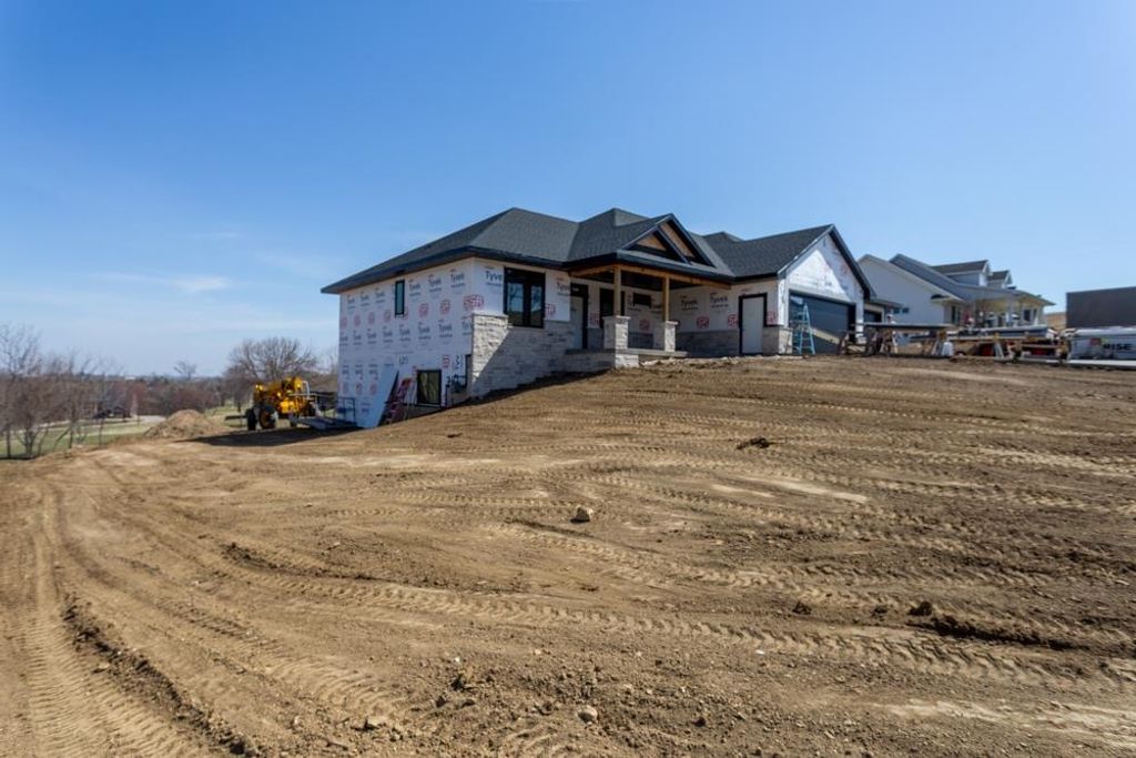 Photo of Dubuque, IA 52002 (MLS # 154272)