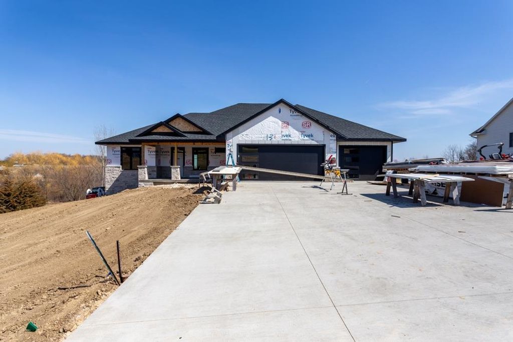 Photo of Dubuque, IA 52002 (MLS # 154272)