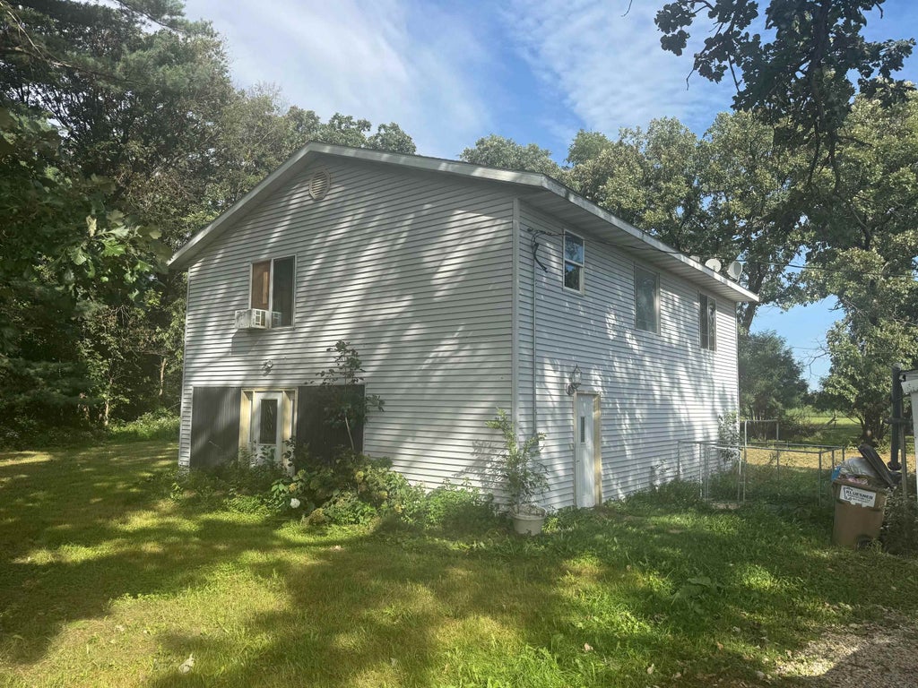 Photo of Manchester, IA 52057 (MLS # 155666)