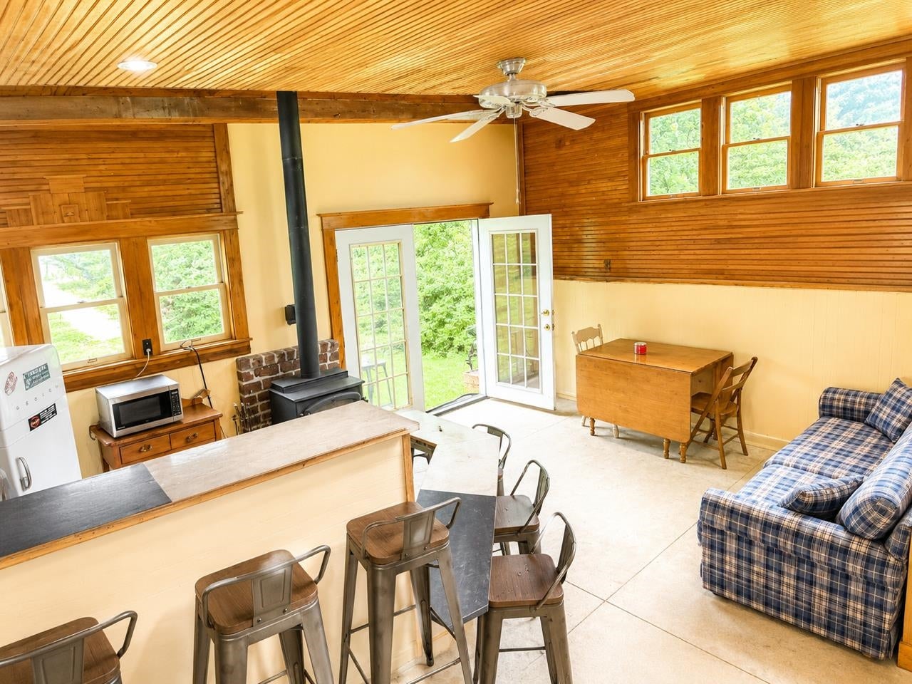 22002 Lake Shore Drive - Photo 4