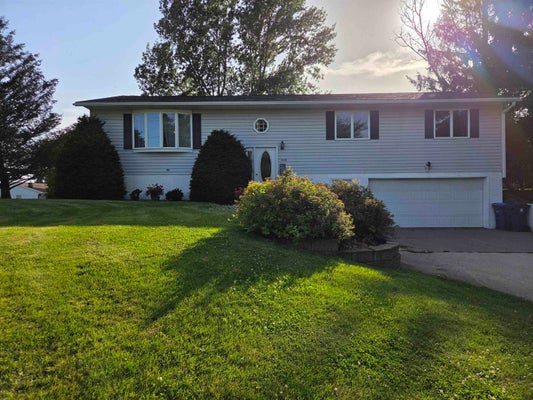 518 ACRE ST, GUTTENBERG, IA 52052 - Image 7bfc2671c8c7a4abaa1ccfd2ac5aa6b7/2590943494