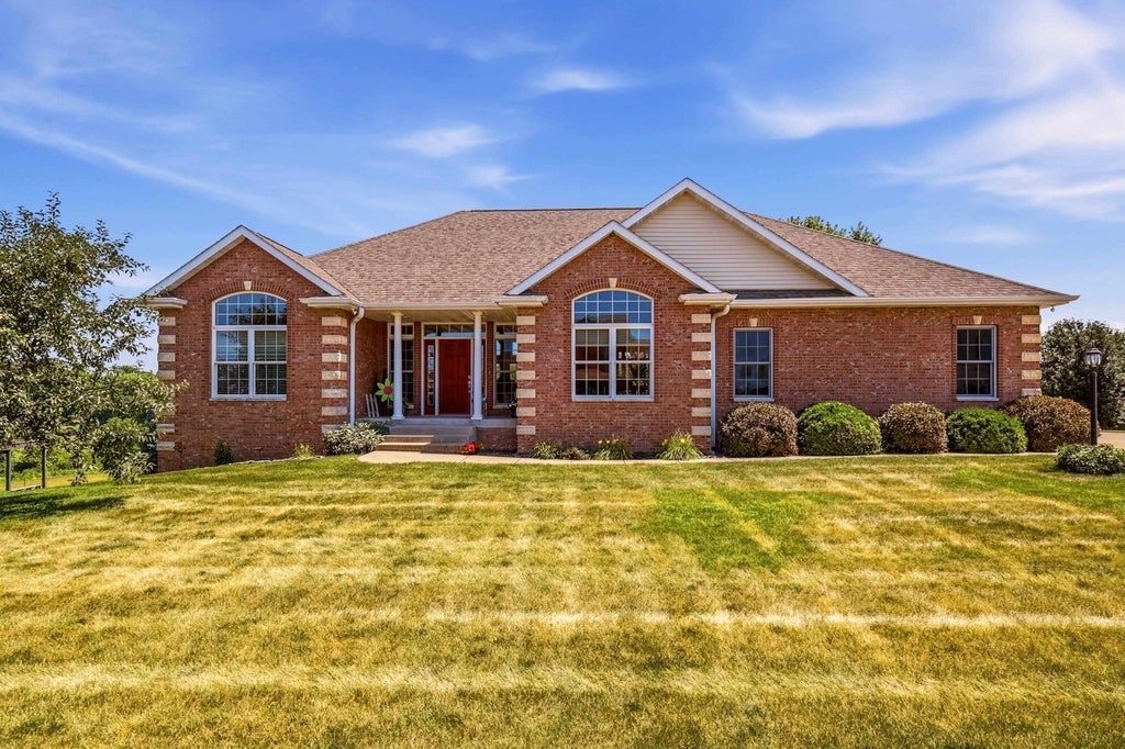 Photo of Maquoketa, IA 52060 (MLS # 155342)