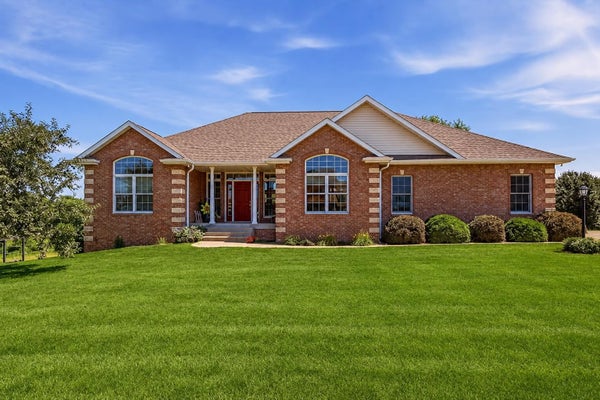 1603 TIMBER CT, MAQUOKETA, IA 52060 - Image 7d7ff20faf8cbd5f16712e564f74fc66/741571271