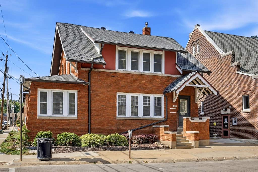 Photo of Dubuque, IA 52001 (MLS # 155397)