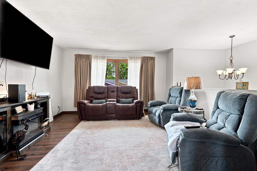 Photo of Dubuque, IA 52002 (MLS # 155426)