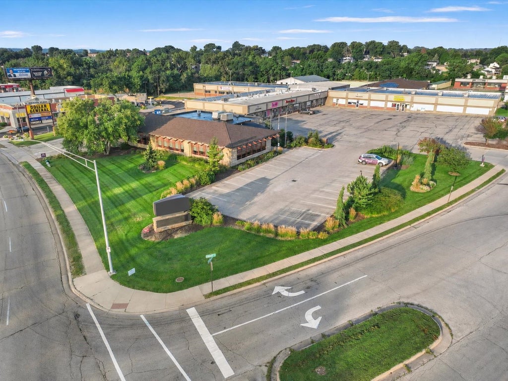 Photo of Dubuque, IA 52002 (MLS # 155618)