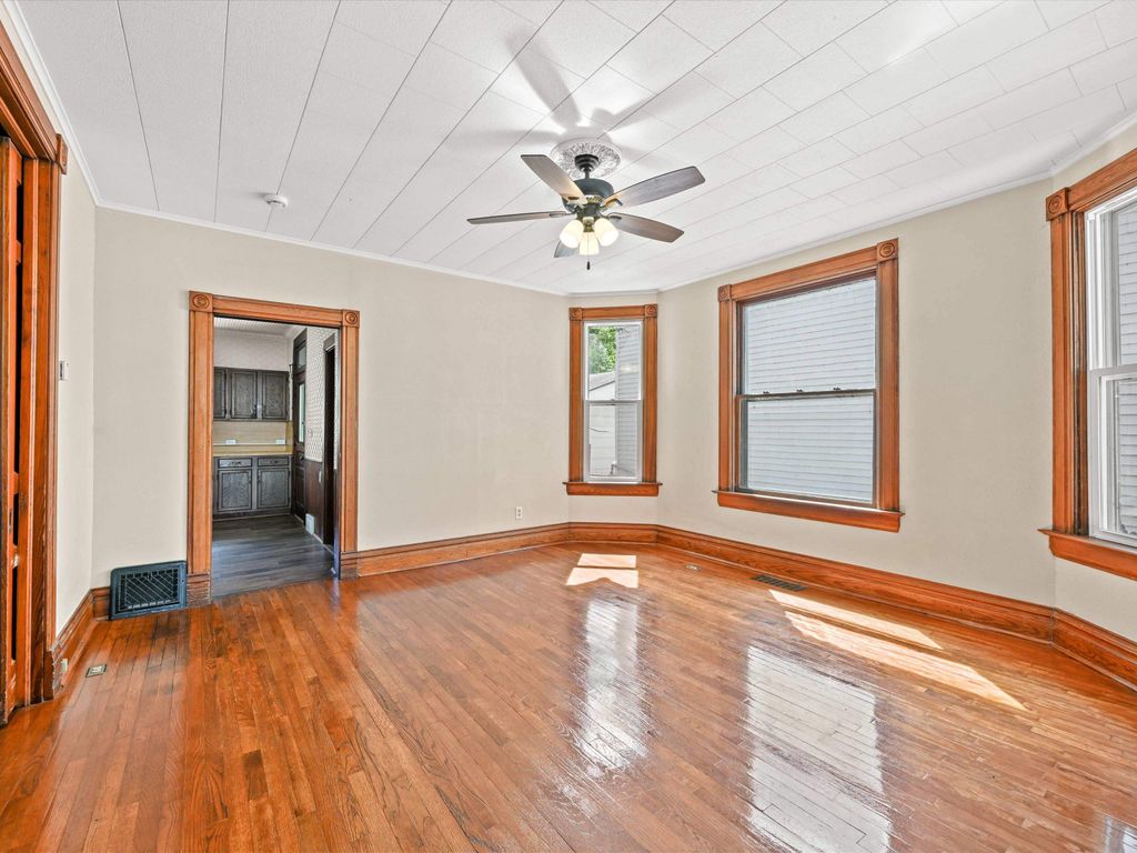 Photo of Dubuque, IA 52001 (MLS # 154707)