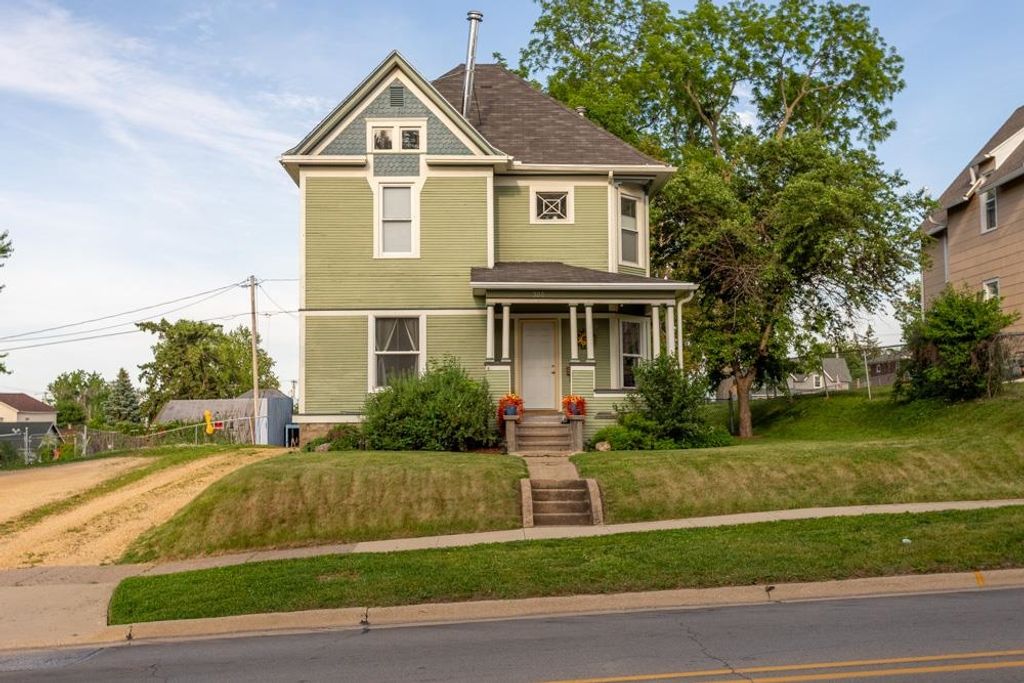 Photo of Maquoketa, IA 52060 (MLS # 154815)