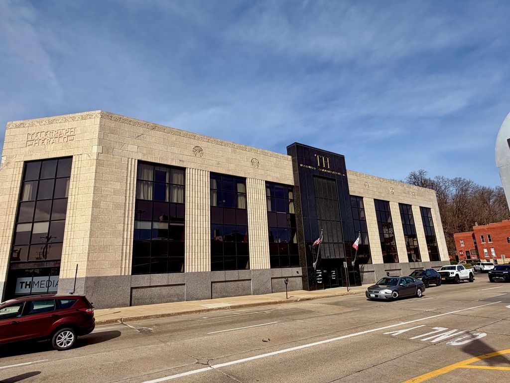 Photo of Dubuque, IA 52001 (MLS # 154275)