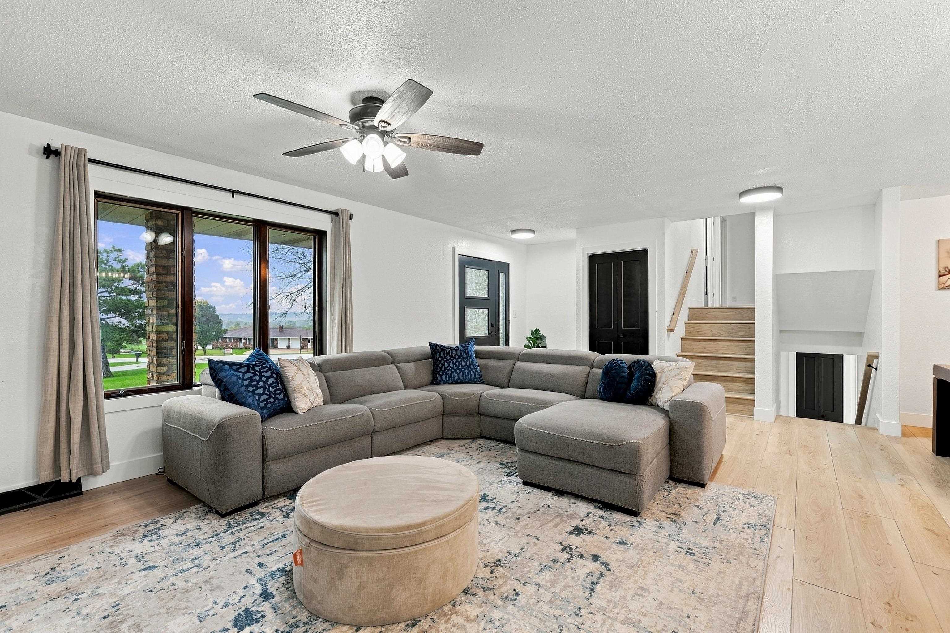 15153 Lore Oaks Court