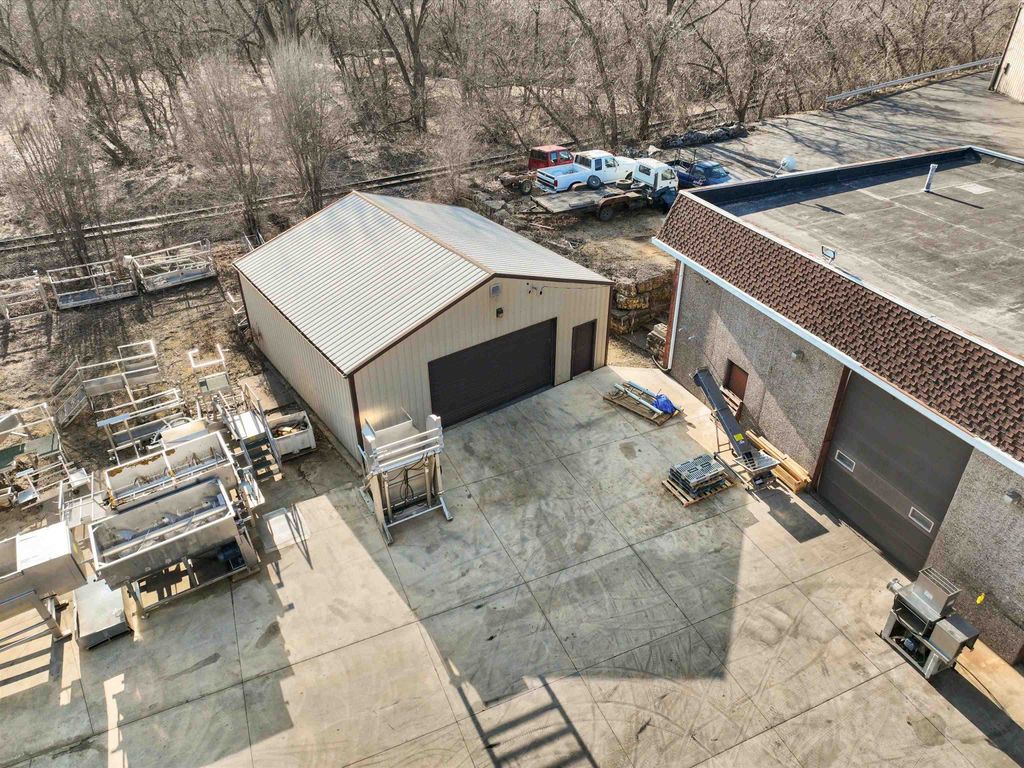 Photo of Dubuque, IA 52002 (MLS # 154591)