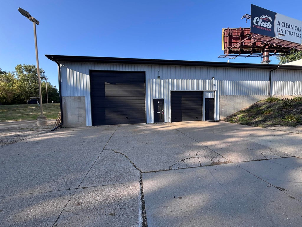 Photo of Dubuque, IA 52002 (MLS # 155715)