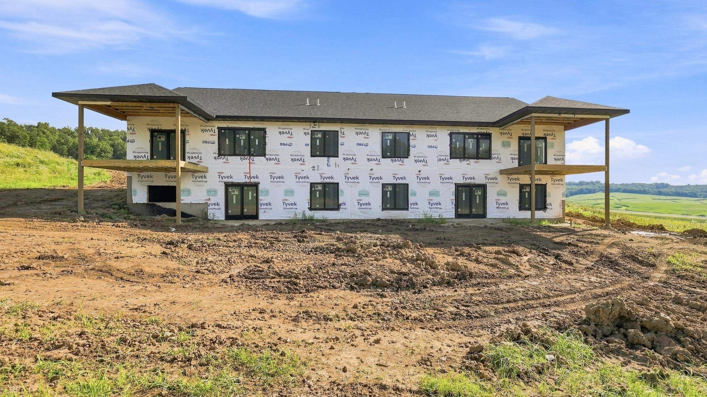 8610 Silver Oaks Drive