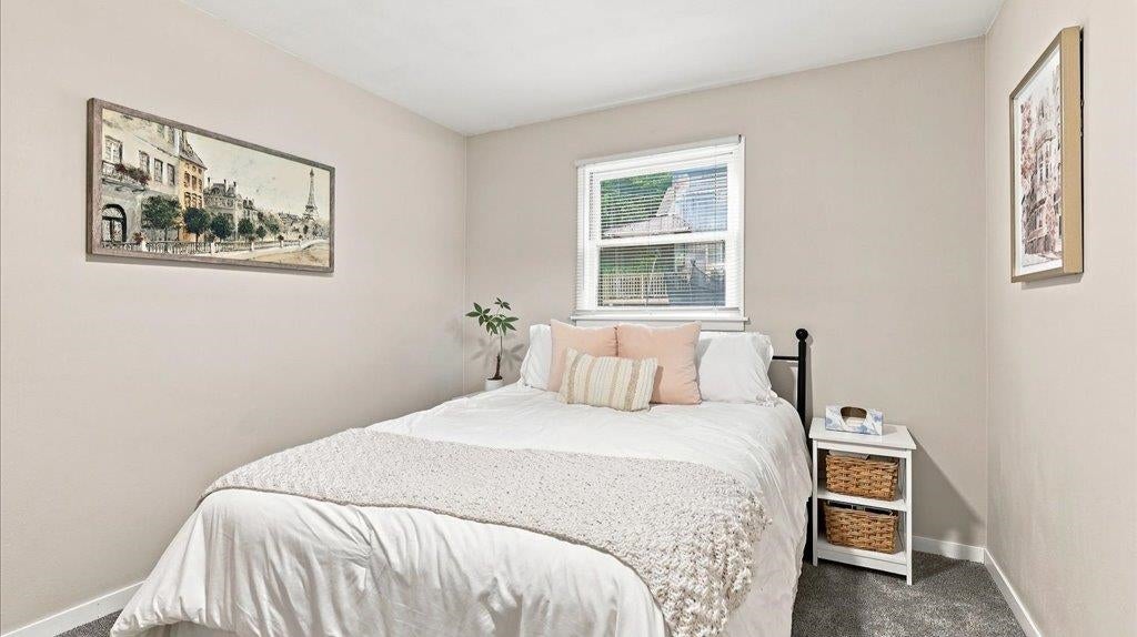 625 Greenfield Street - Photo 4