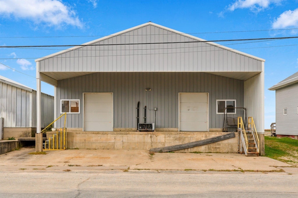 Photo of Colesburg, IA 52035 (MLS # 155981)