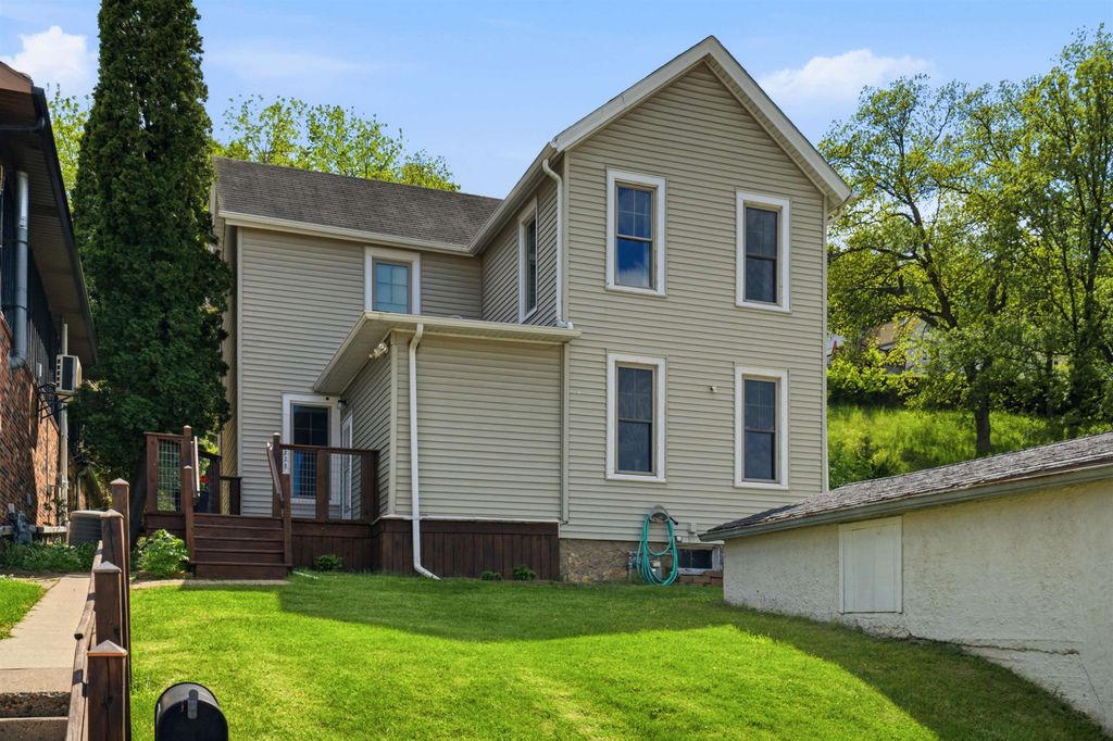 Photo of Dubuque, IA 52001 (MLS # 154639)