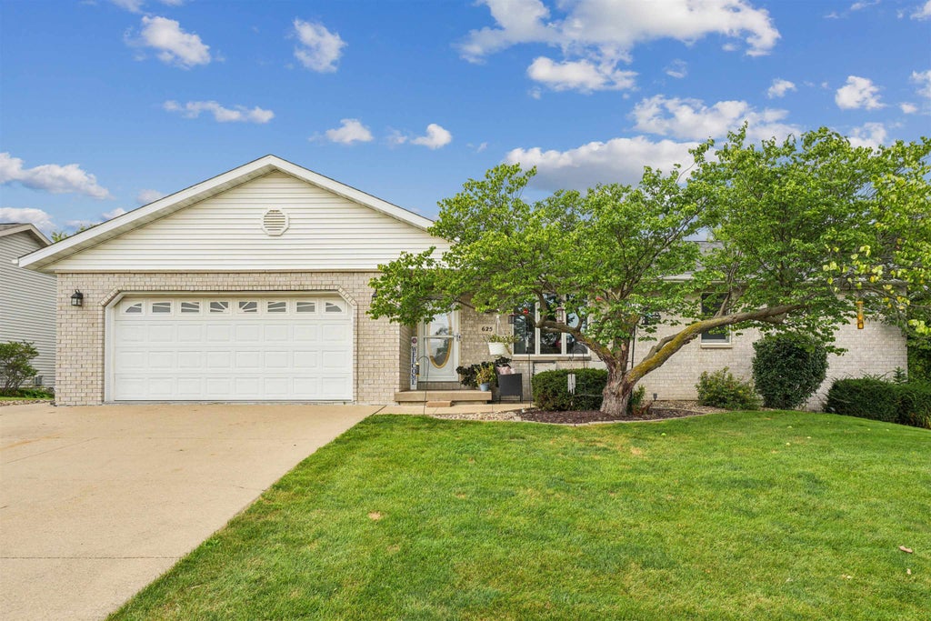 Photo of Peosta, IA 52068 (MLS # 155682)