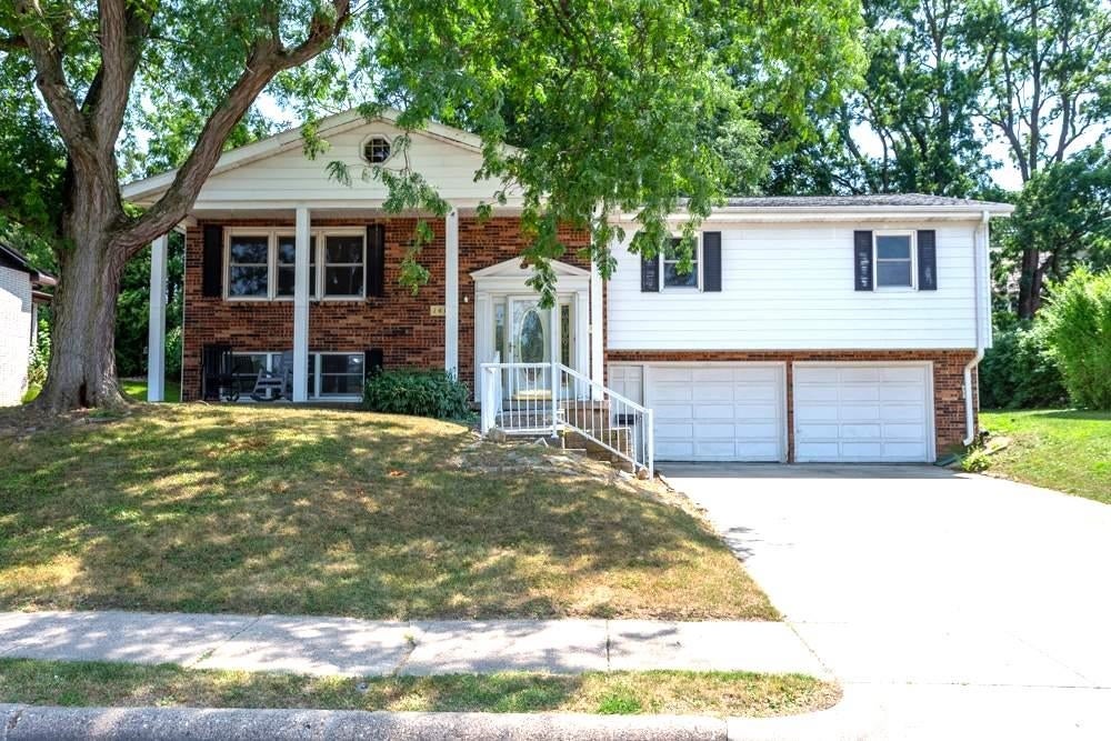 Photo of Dubuque, IA 52001 (MLS # 155351)