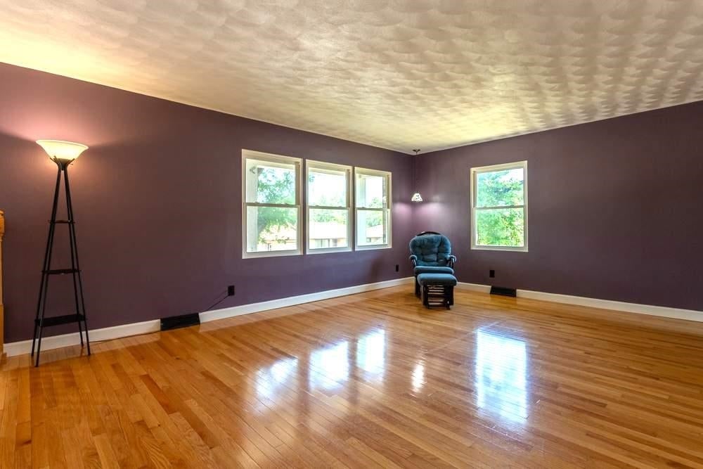 Photo of Dubuque, IA 52001 (MLS # 155351)