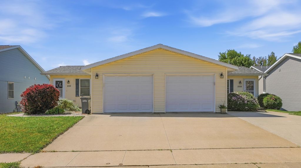 Photo of Dubuque, IA 52001 (MLS # 154688)