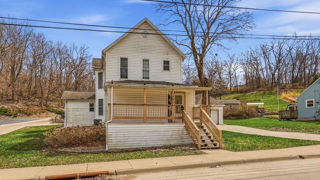 Photo of Dubuque, IA 52001 (MLS # 154271)