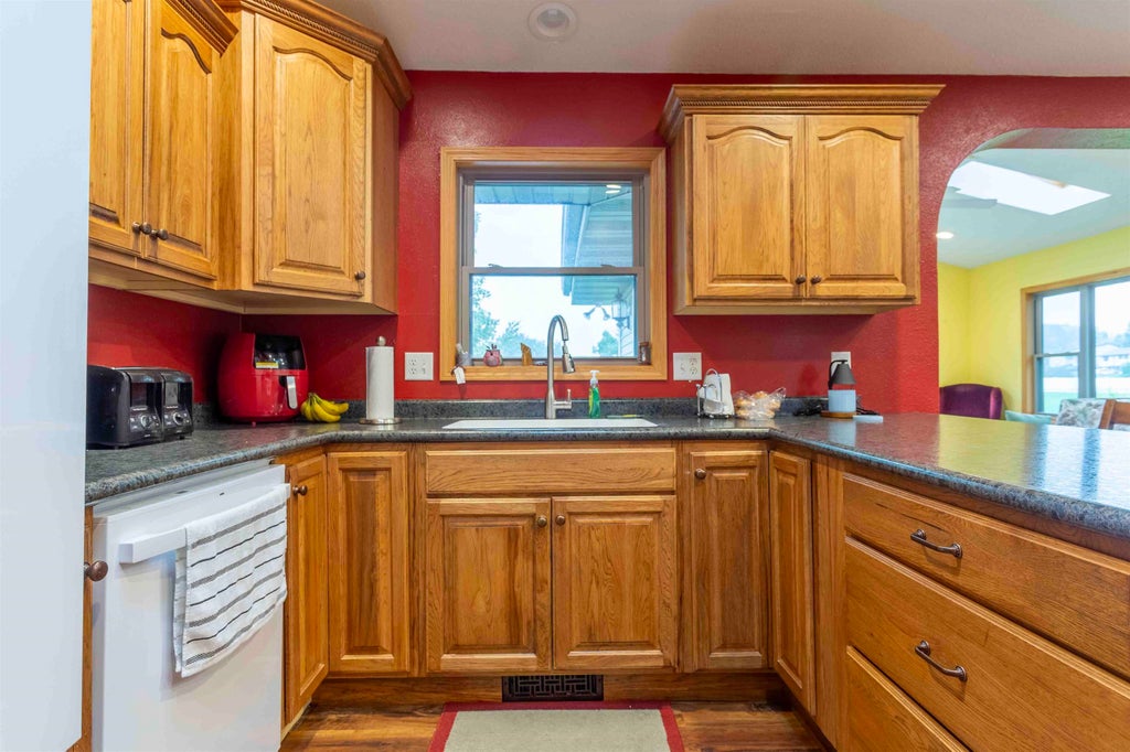 Photo of Dubuque, IA 52002 (MLS # 155775)