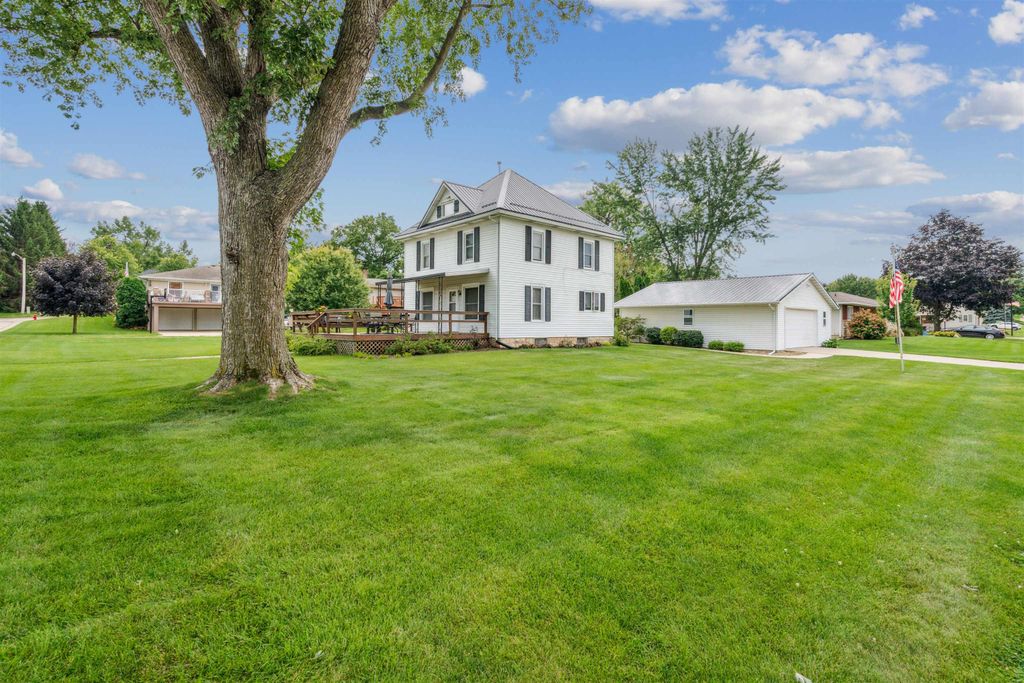 Photo of Cascade, IA 52033 (MLS # 154434)