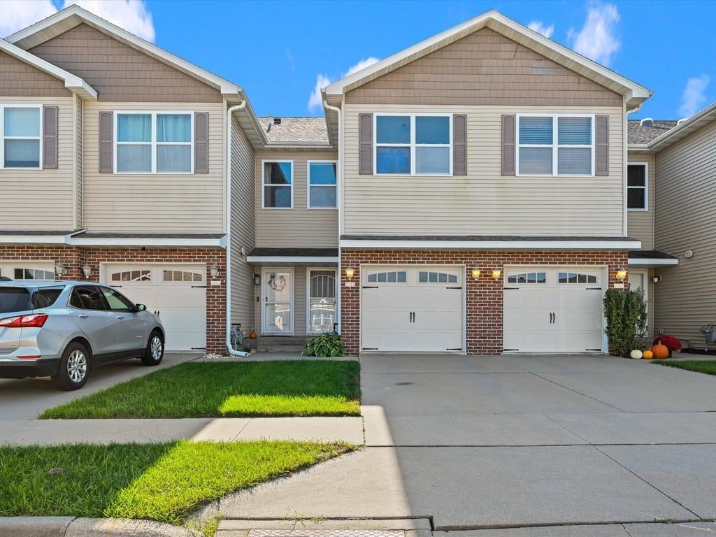 Photo of Dubuque, IA 52002 (MLS # 155955)