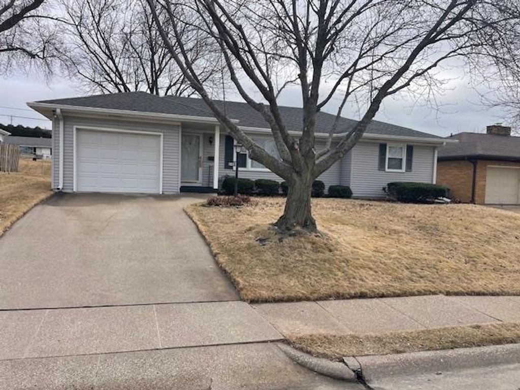 Photo of Dubuque, IA 52001 (MLS # 154359)