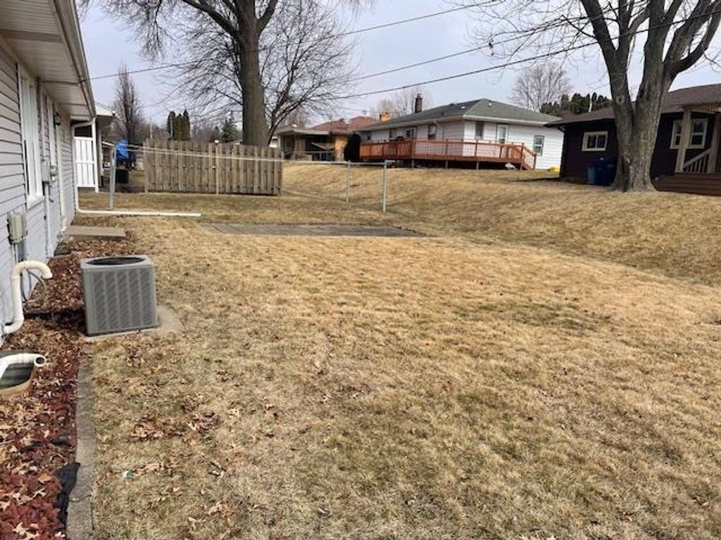 Photo of Dubuque, IA 52001 (MLS # 154359)