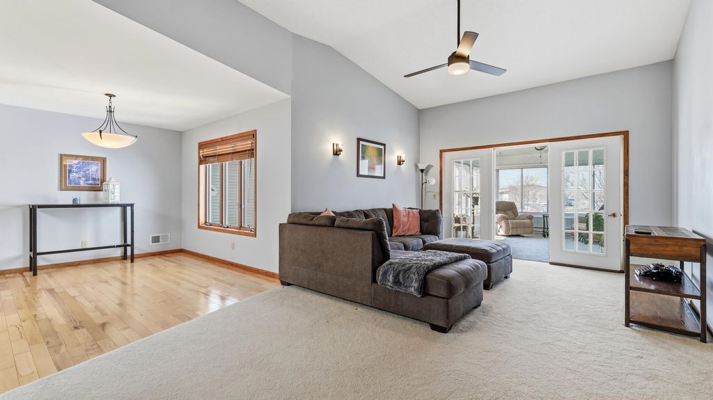 Photo of Dubuque, IA 52001 (MLS # 154251)