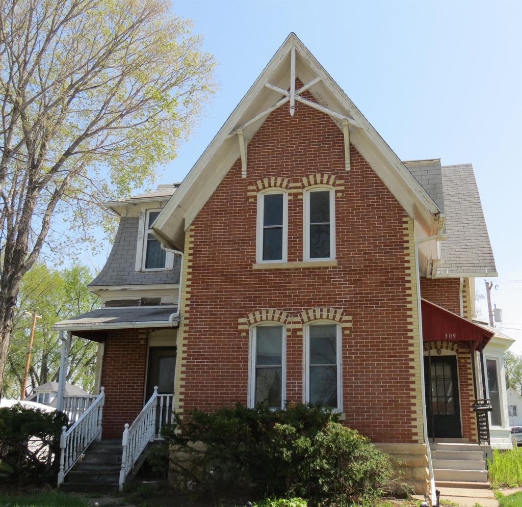 Photo of Maquoketa, IA 52060 (MLS # 154477)